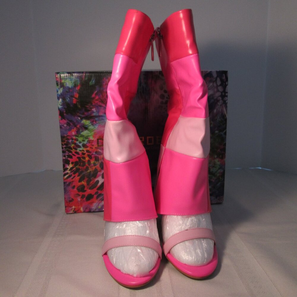 Pink Fold Over Shark Boots Parrish Cape Robbin NIB Sz 6.5 - Picture 2 of 11